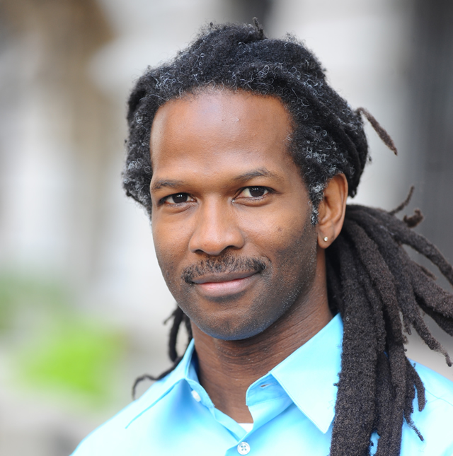 Headshot of Carl Hart.