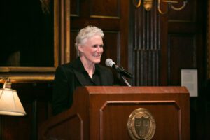 Image of Glenn Close giving a speech.