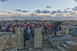 Image of a large crowd.