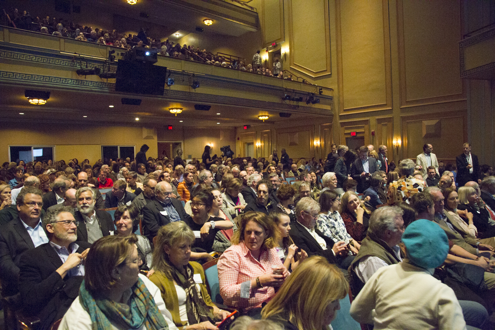 Picture of the event crowd.