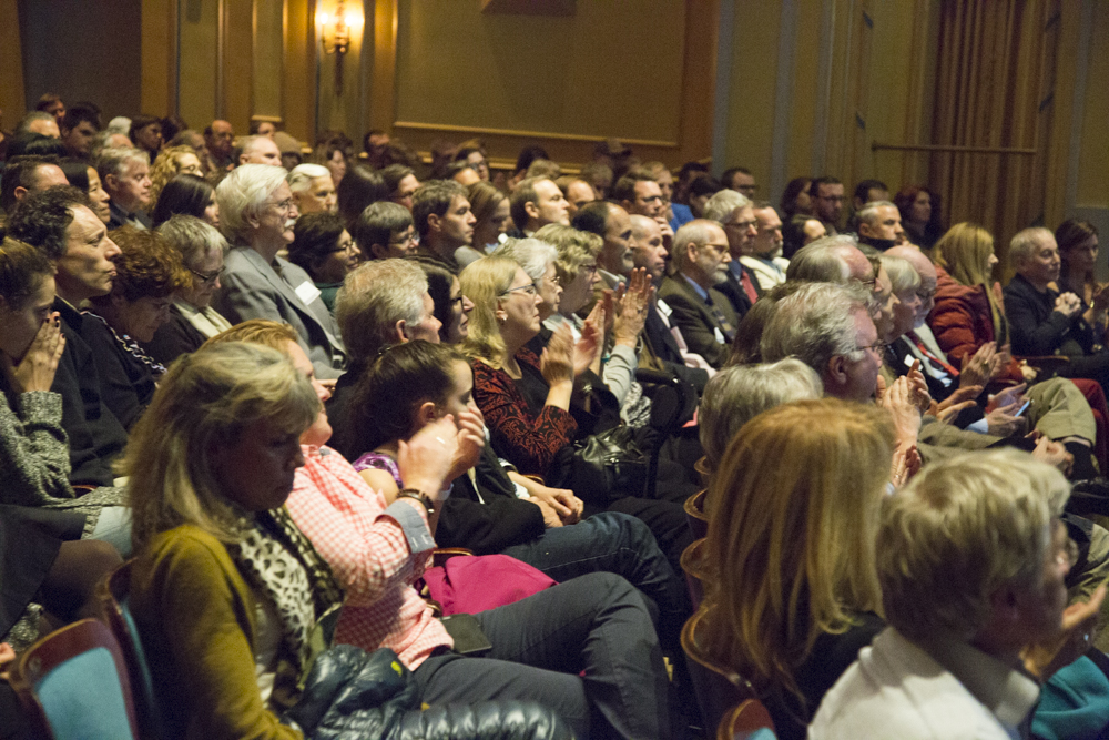 Picture of the event crowd.